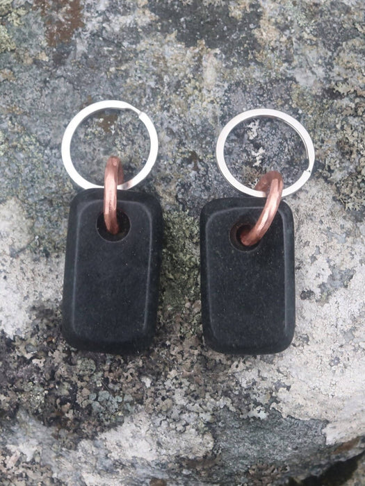 Basaltic Hebridean Stone Keyring - Medium